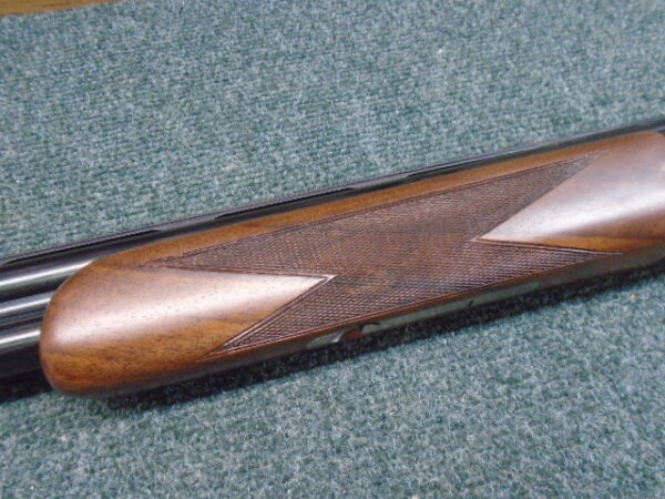 B725 HUNTER UK II PREMIUM Over and Under 12g by Browning - Image 2