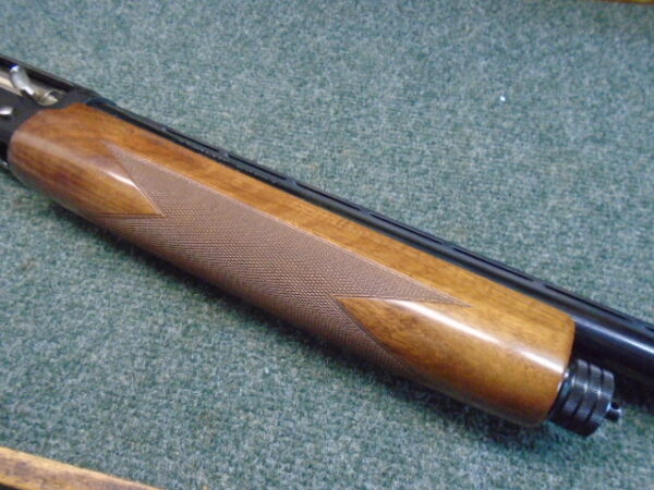 GOLD Semi-auto 12g by Browning - Image 2