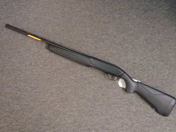 MAXUS 2 Semi-auto 12g by Browning