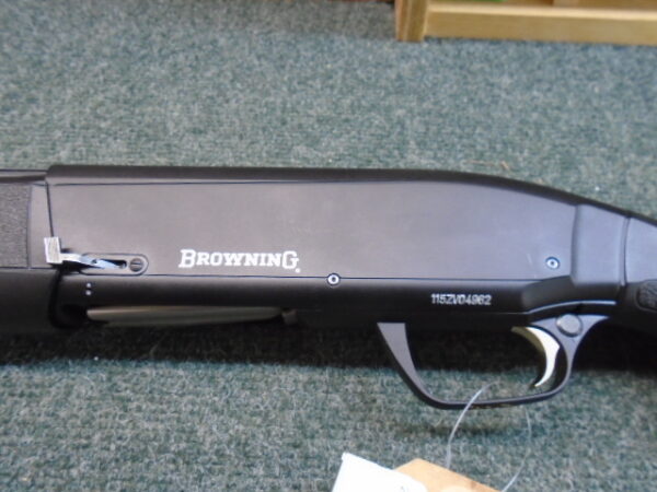 MAXUS Semi-auto 12g by Browning - Image 4
