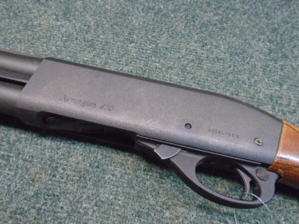 870 Pump action 12g by Remington - Image 3
