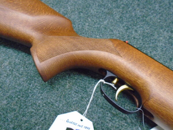 HW95K .22 Airgun by Weihrauch - Image 2